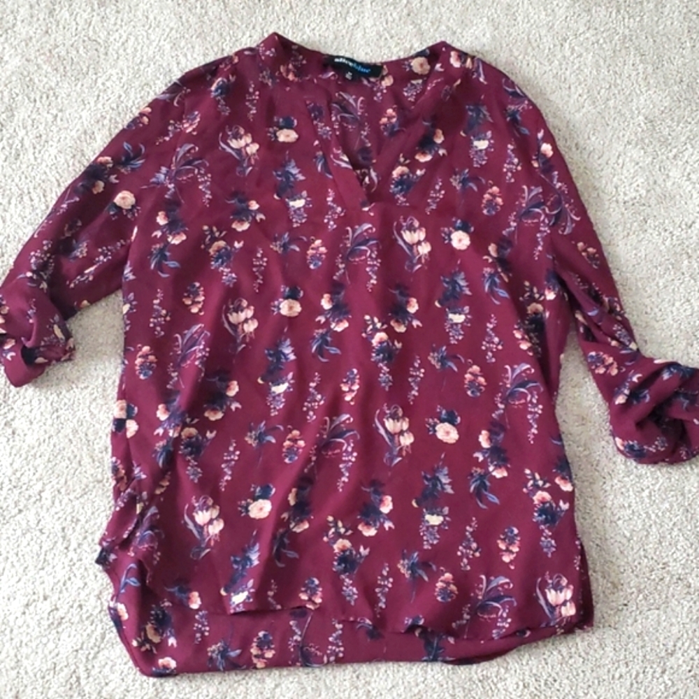 Alice Blue floral Blouse XS